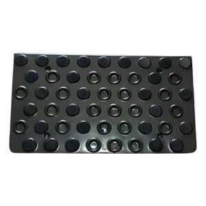 Pisadera De Estribo Plastico Mercedes Benz 1215 / 1620 Derecho
